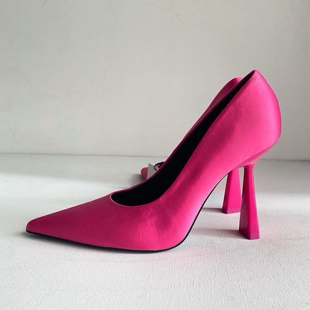 NWT Zara Pink Satin Pointy Toe  heels 41 - Picture 3 of 10